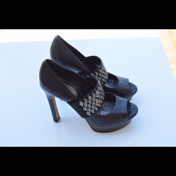 Vince Camuto Biscane Pumps - Picture 1 of 8